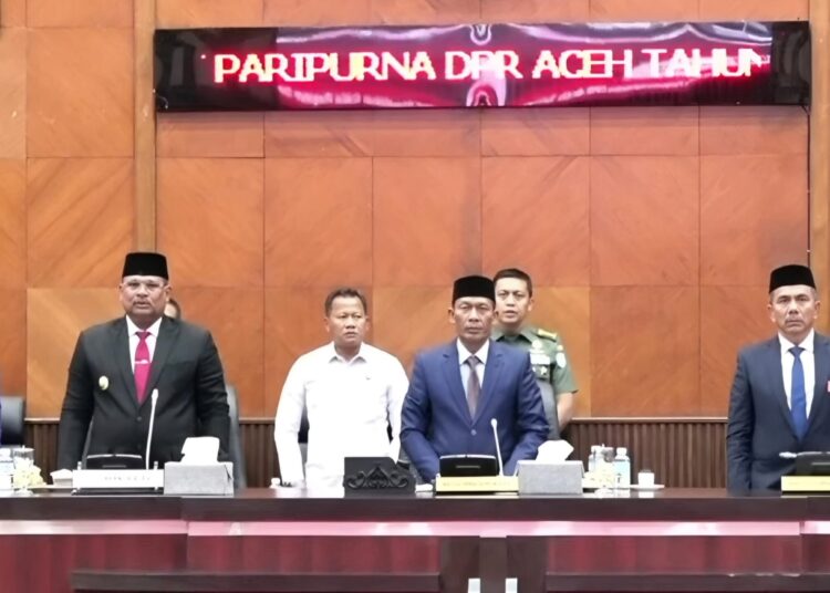 DPR Aceh Menetapkan Zulfadli Sebagai Ketua Periode 2024 – 2029