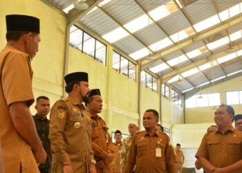 Bupati Al-Farlaky Dukung Pengembangan Pasar Simpang Ulim