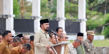 Bupati Al-Farlaky Lantik 802 PPPK Formasi 2024, Ingatkan ASN Tingkatkan Kinerja dan Kompetensi